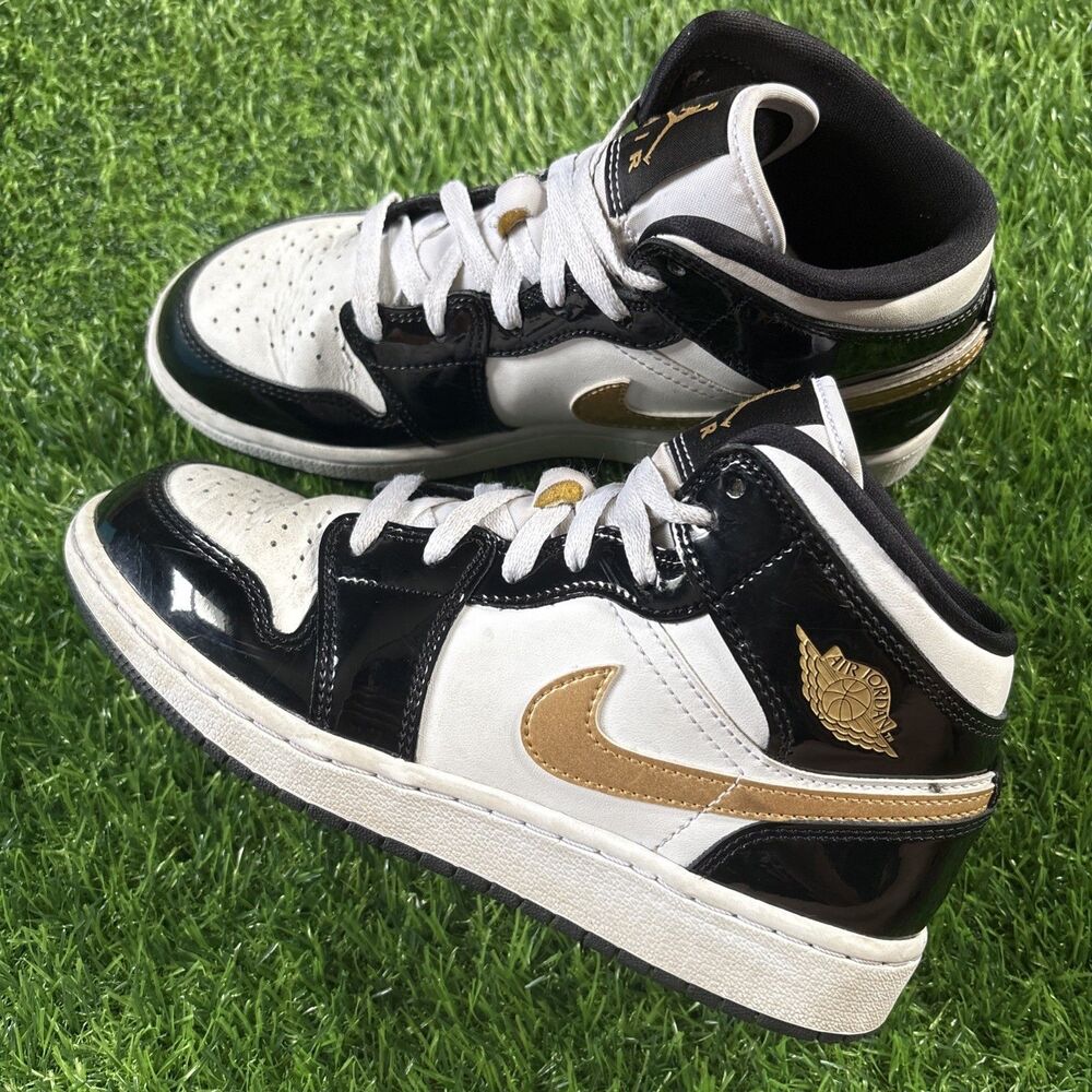 Nike Air Jordan 1 Mid GS Black/White/Gold Patent Leather Size 5Y BQ6931-007